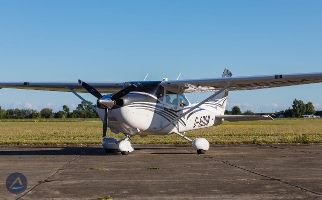 Cessna 182T Skylane G-RDDM aircraft for sale