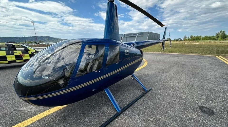Robinson R44 Raven II F-HJOF aircraft for sale