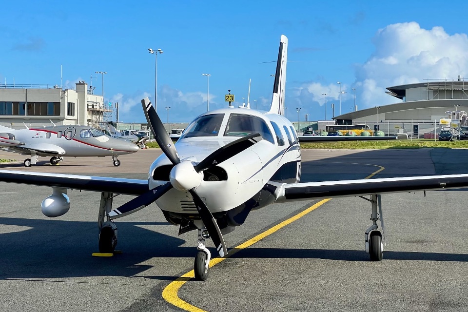 Piper PA46-350P Aircraft Hire